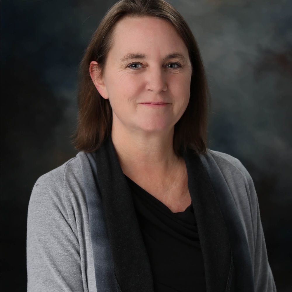 Meet your Posher, Jenifer